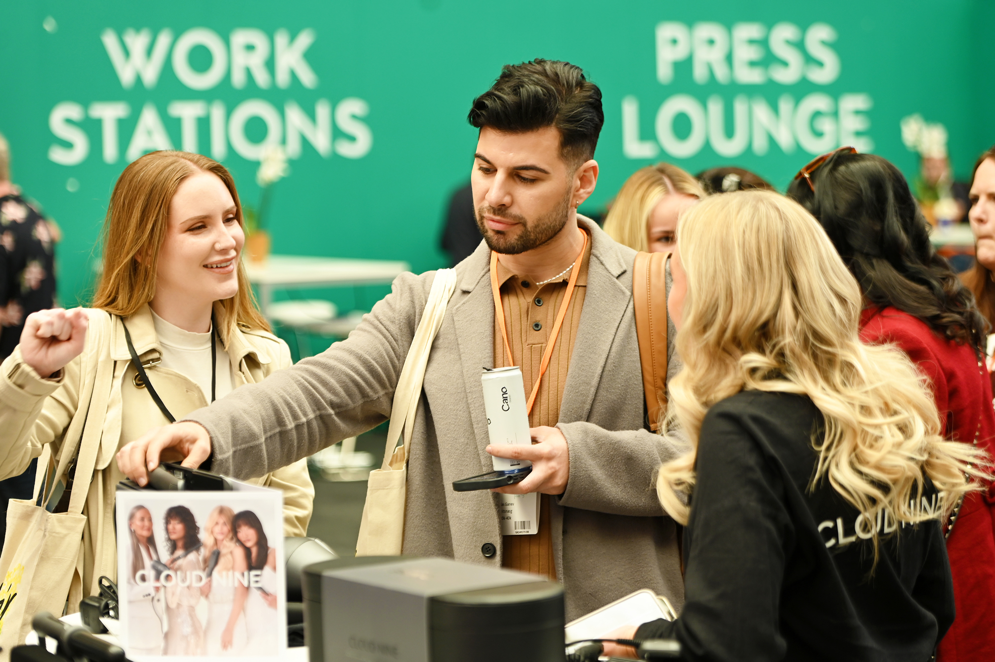 The Big Christmas Press Show